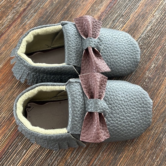 (2 for $40) Baby Mocs - size 12-18 months - Picture 1 of 2